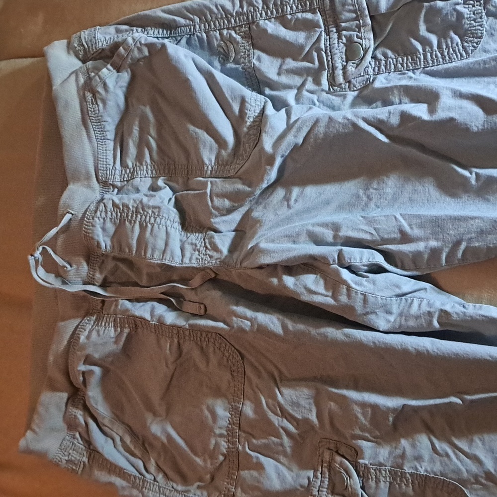 GVS brand capris, light grey, size 14